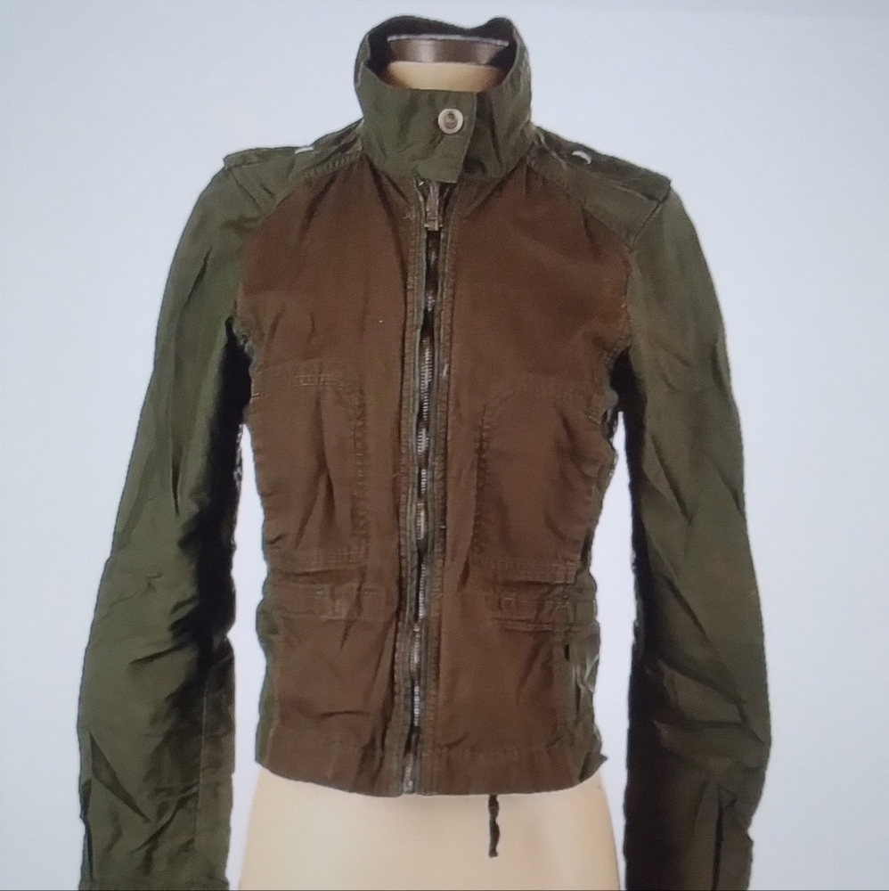LONG SLEVE GREEN BOHO UTILITY JACKET